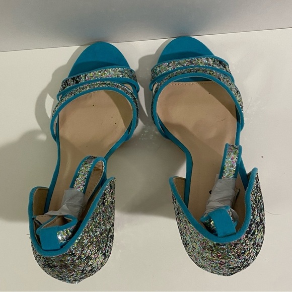Qupid Women's 7 Blue Glitter Heels - Picture 3 of 8